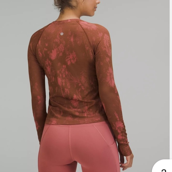 Lululemon Swiftly Tech L/S Shirt 2.0 in Shadow Bloom Roasted Brown/Brier Rose - Picture 2 of 11